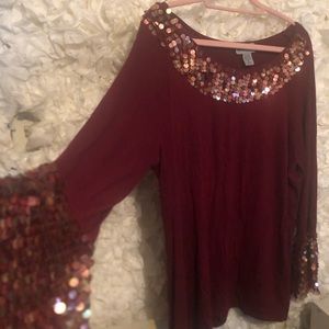 Glitter scape size xl Burgandy shirt
